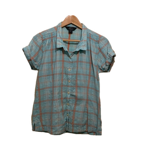 WOOLRICH COTTON PLAIN BLUE SHIRT. SIZE M .